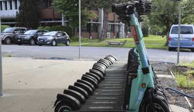Schnell von A nach B: So funktioniert das E-Scooter-Mieten im Mittelrheintal