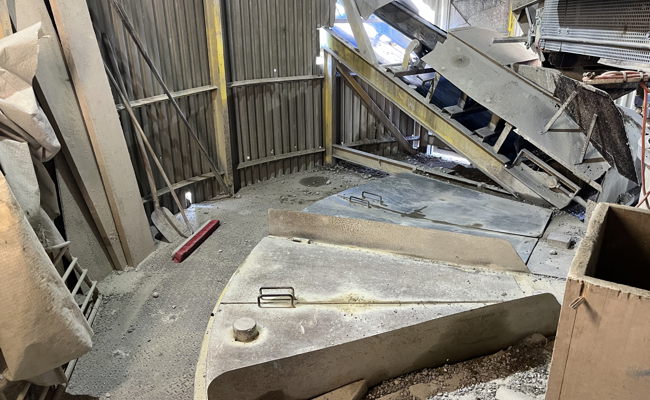 Mann verunfallt in Betonsilo: Schwierige Bergung