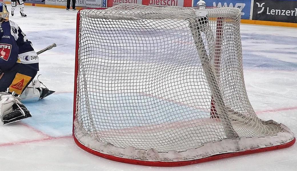 Sehnsuchtsort für SCR-Stürmer: Das Eishockeytor; 1,22 m hoch, 1,83 m breit.