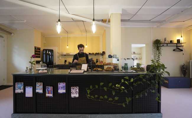 Bernecks urbanes Highlight: Ein Café und Workspace inspiriert vom Stadtleben