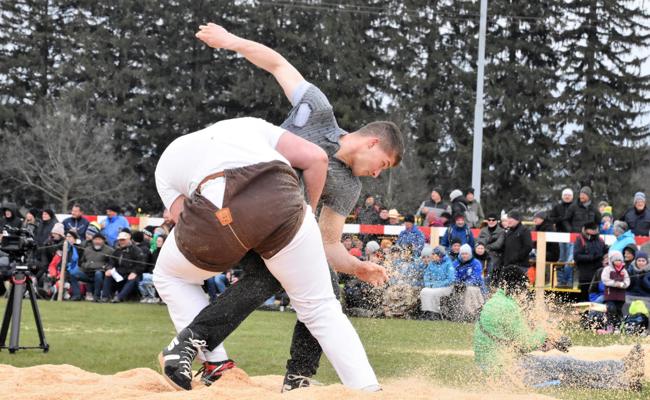 Im Kopf nach Pratteln geschwungen