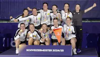 Die Frauen des SVD Diepoldsau verteidigen ihren Hallen-Meistertitel, die Männer scheitern im Final