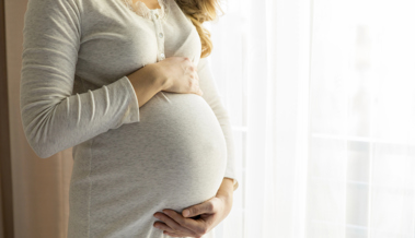 Bewusst kinderlos oder jung im Mutterglück: «Jede darf tun, was sie für richtig hält»