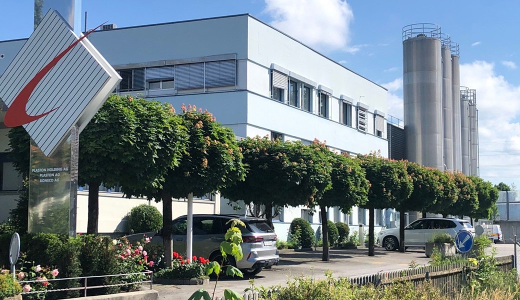 Die Plaston-Gruppe verkauft ihre Aktienmehrheit an den Schweizer Industriepartner Grapha Holding