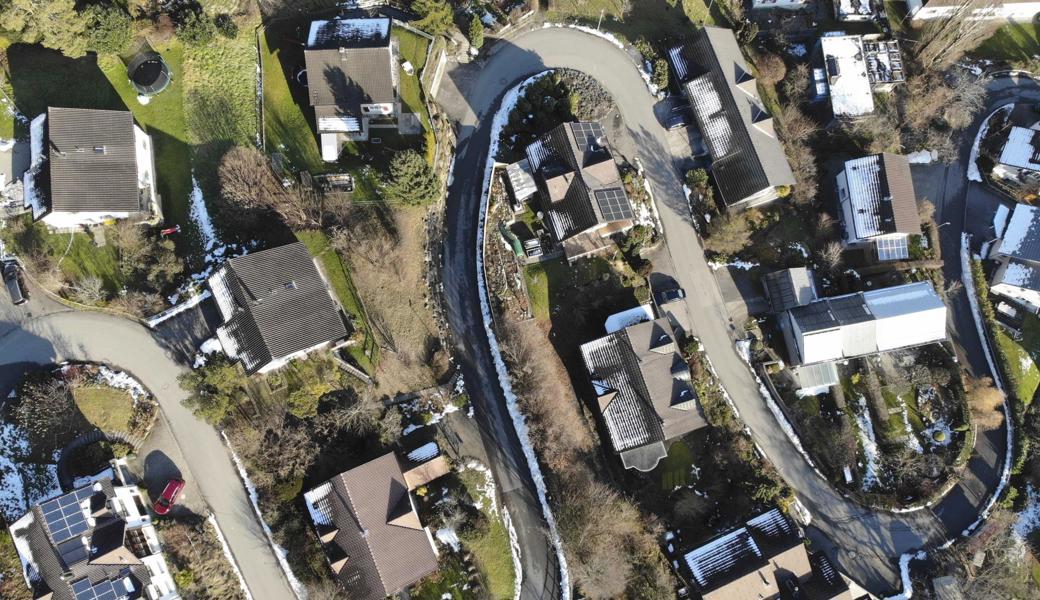 Im Rheintal sind Eigenheime nach wie vor gefragt. Da erstaunt es nicht, dass der Markt trotz anhaltender Bautätigkeit immer weiter austrocknet. 