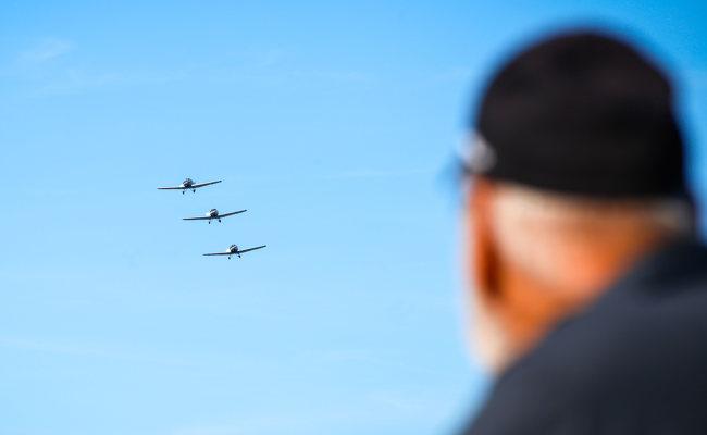 Stimmungsvolle Flugshow: Die Bilder zum grossen Jubiläumsfest in und über Altenrhein