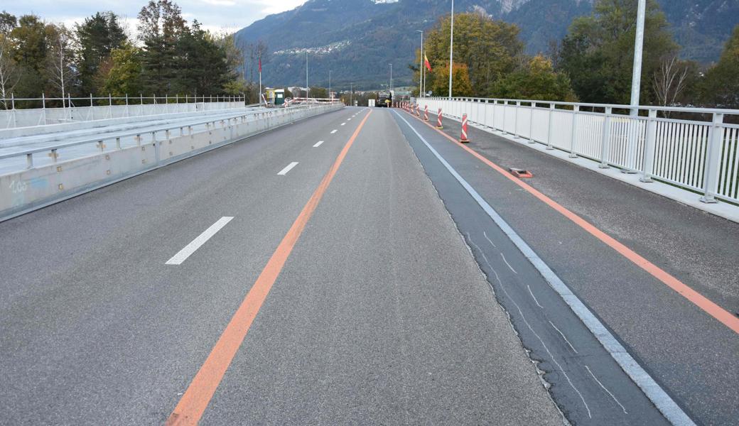 Die Streifkollision ereignete sich auf der Rheinbrücke Buchs/Schaan.