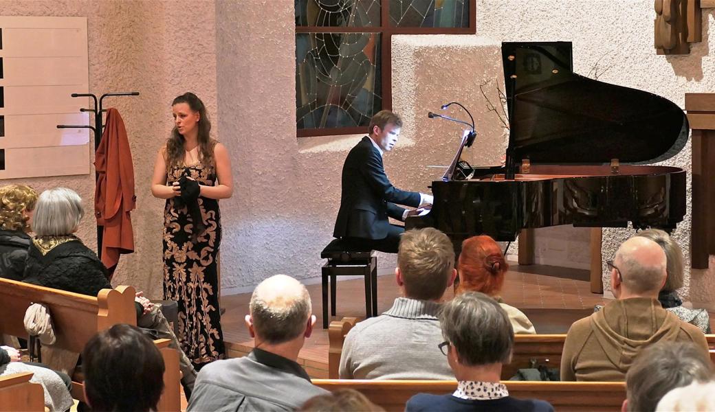 Sopranistin Deborah Leonetti und Klaviervirtuose Matthias Roth boten dem Publikum einen Abend auf hohem Niveau.