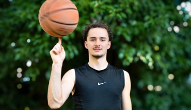 Yunis Ibrahim wagt den Sprung in die USA und kämpft um ein College-Stipendium