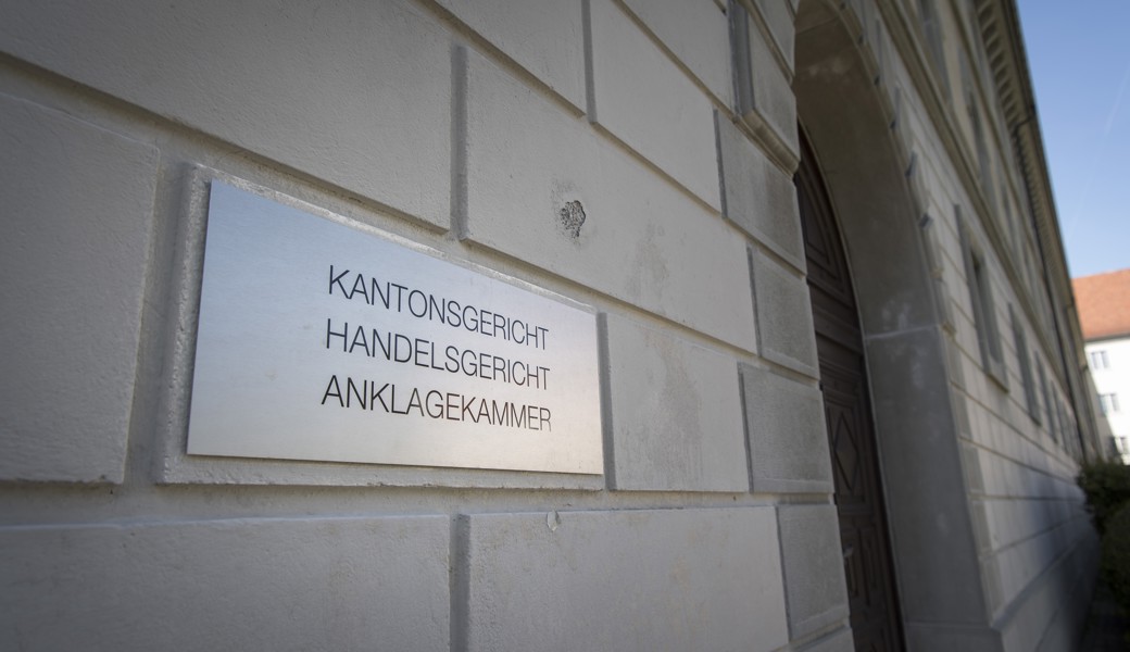 Angeklagter gibt vor Kantonsgericht zu, anonyme Mails an Stadtpräsident Raths verfasst zu haben