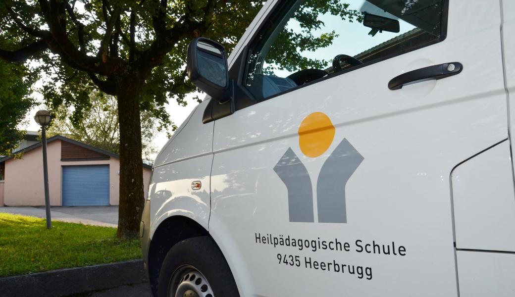 Der Präsident der Heilpädagogischen Vereinigung Rheintal wollte nicht Stellung nehmen zu den Vorwürfen des abtretenden Institutionsleiters. Stattdessen drohte der Vorstand ihm mit rechtlichen Schritten.