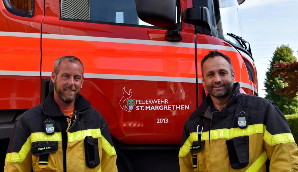 Pascal Zani (links) gibt das Kommando der Feuerwehr St.Margrethen ab. Neuer Kommandant wird ab 1. August Andreas Baumgartner (rechts) sein.