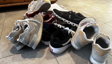 Sneaker-Dilemma: Wie viele Schuhe braucht Frau wirklich?