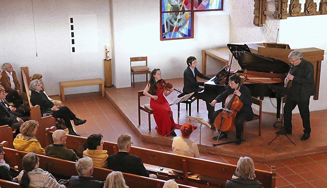 Ein Konzert der Extraklasse füllte den gediegenen, modernen Raum der evangelischen Kirche in Berneck. 