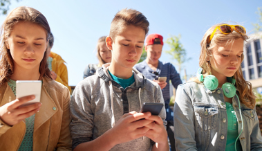 Handysucht: Wenn das Scrollen am Handy nie endet