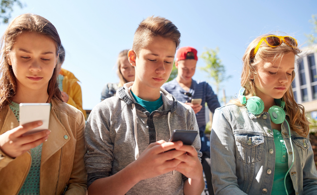 Handysucht: Wenn das Scrollen am Handy nie endet