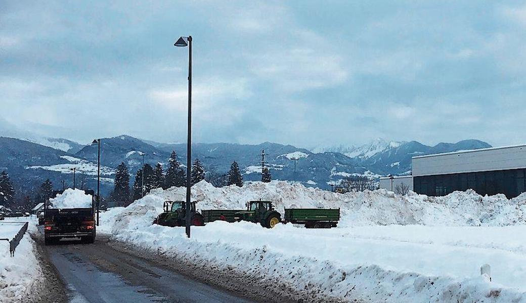 Das Schneedepot beim Allmendplatz Bildstöckli in Oberriet.