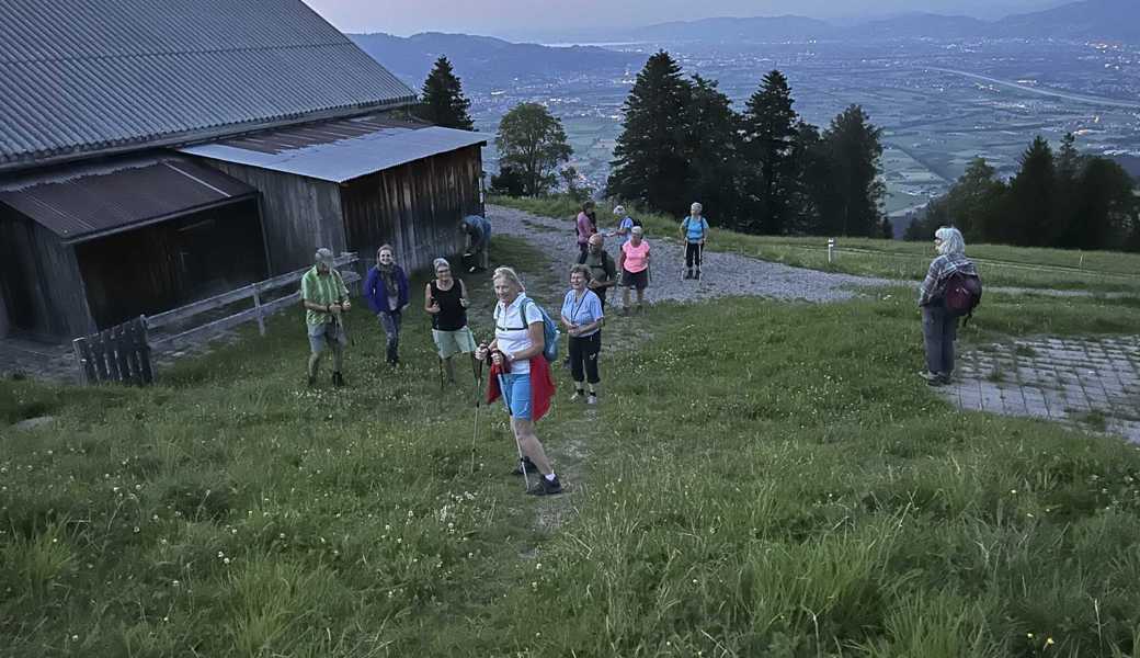 Auch an der Schweizer Wandernacht absolvierten Teilnehmende die Alpen-Challenge. 