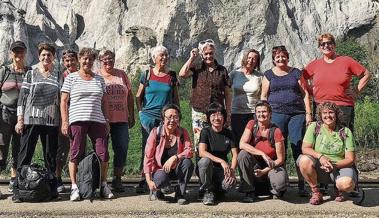 Frauenriege STV wanderte durch die Rheinschlucht