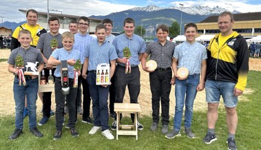 Die Rheintaler Schwinger holen im Wallis zehn Zweige