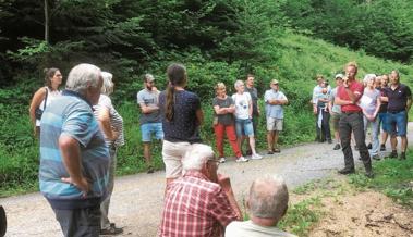 Imkervereine unternahmen Exkursion in den Wald