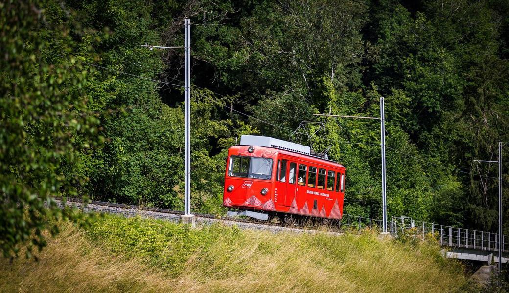 Das "Liseli", die bisherige Zahnradbahn, geht in in Pension, wenn die neue Bahn 2026 ihren Betrieb aufnimmt.