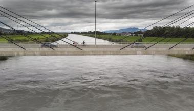 Rhein bleibt im Bett, Seepegel steigt