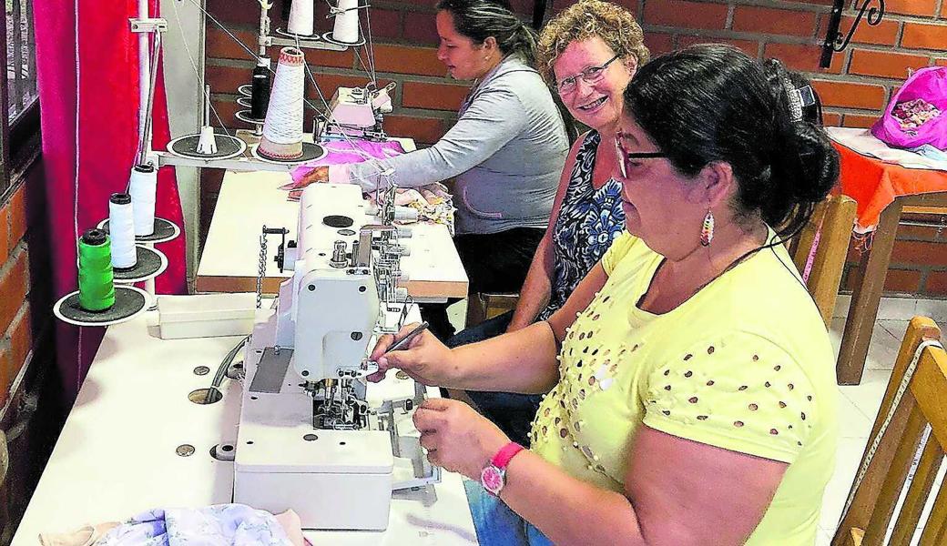 Margrit Ammann aus Oberriet besucht seit Mitte Oktober das Nähatelier in Chigorodo. 