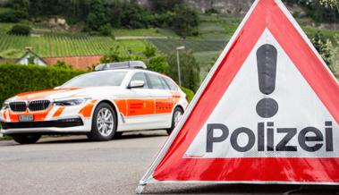 Verletzte Jugendliche nach Unfall zwischen Mofa und Auto