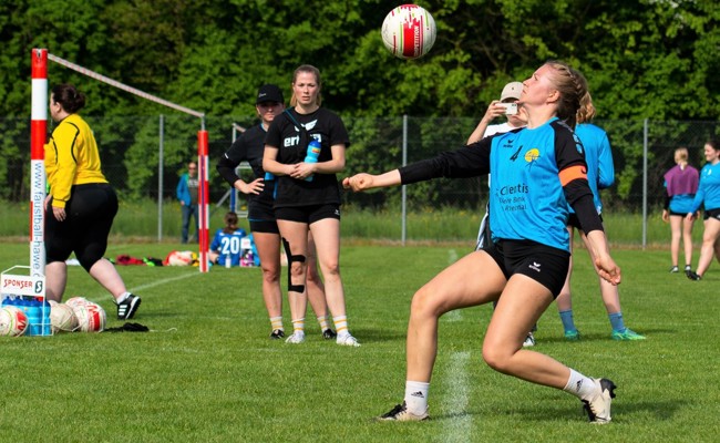 Alle Frauenligen zu Gast auf der Diepoldsauer Rheinauen
