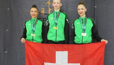 Leni Leufen und Lea Schefer standen im Medaillenregen