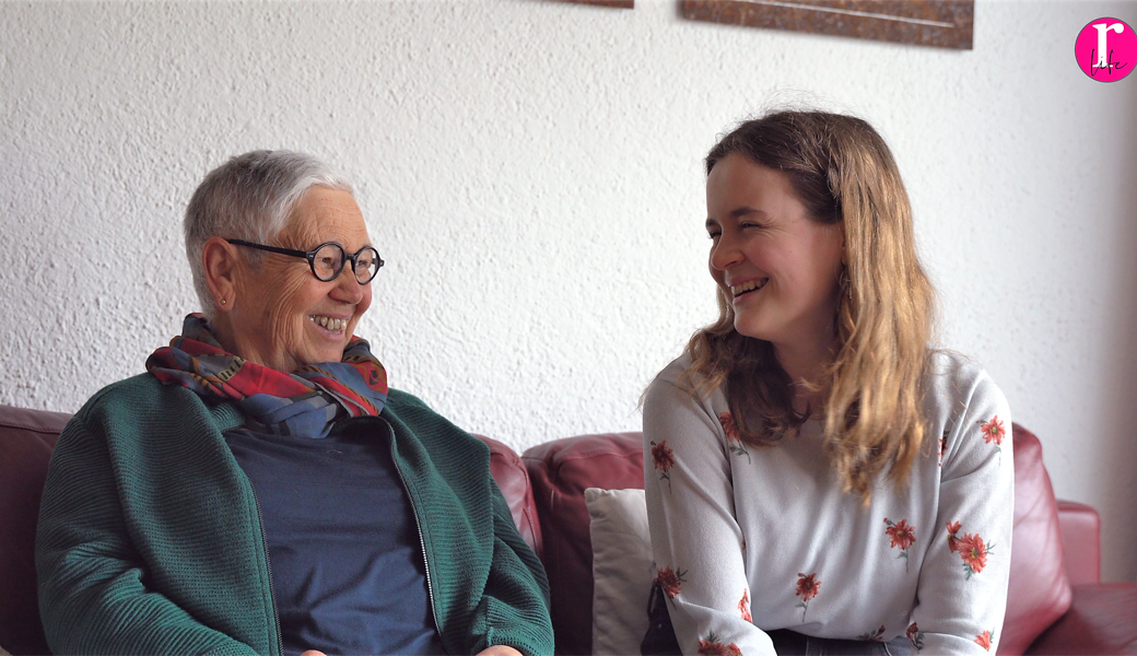 Berta Thurnherr und ihre Enkelin Alice Köppel.