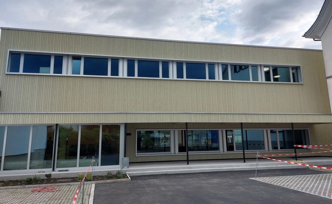 Einweihung des Schul-Neubaus an der Staatsstrasse am 22. Juni