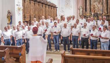 Stimmungsvolle Chormusik aus verschiedenen Ländern: Männerchor lädt das Publikum zum Mitsingen ein