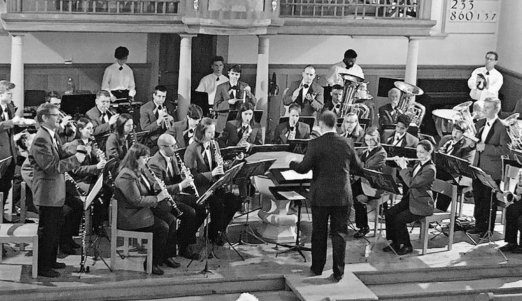 Der Musikverein Rebstein begann das Konzert mit dem eindrücklichen Werk «Centuria». Bild: pd