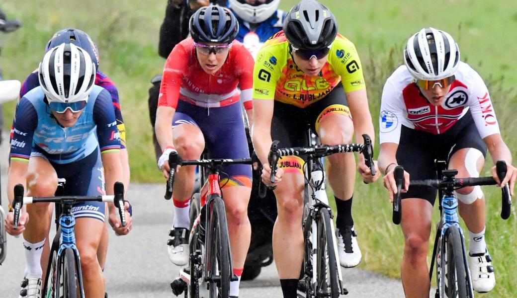 Jolanda Neff (rechts) schaffte es in der hügeligen 1. Etappe in die Spitzengruppe mit (von links) Elizabeth Deignan, Elise Chabbey und Marlen Reusser. 