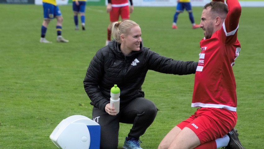 Auch sie bleibt dem Team erhalten: Physiotherapeutin Kerstin Tiziani-Dietsche.