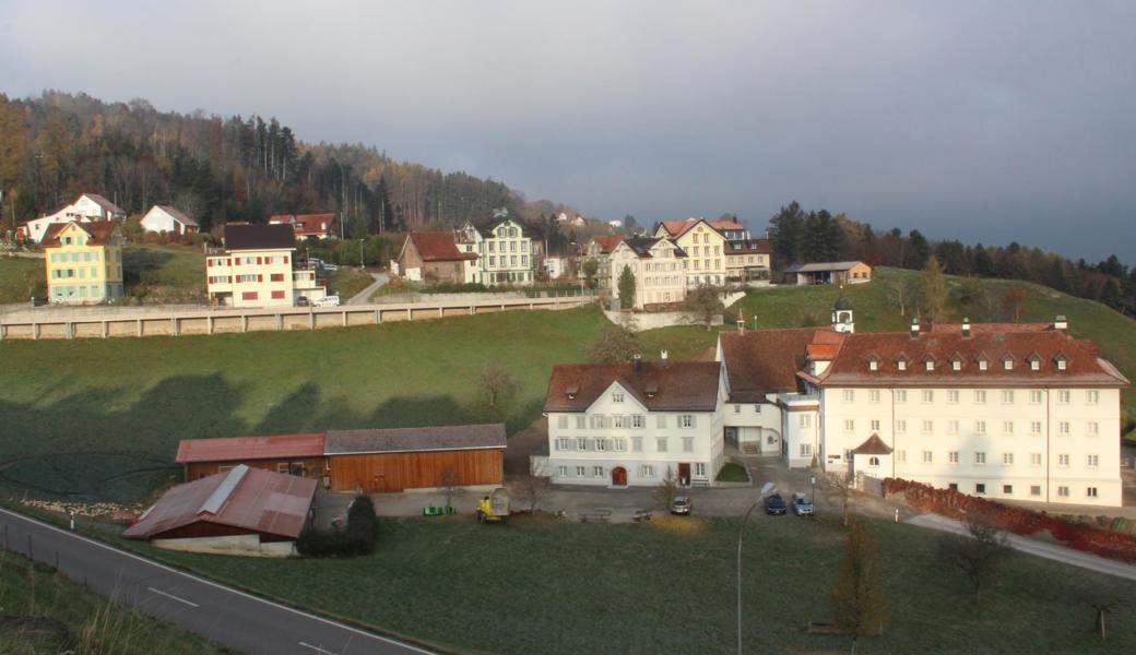 Neu gibt es einen monatlichen "Polit-" Stammtisch in Walzenhausen.