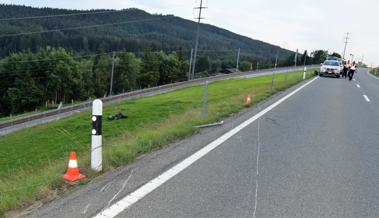 Motorradfahrer schwer verletzt