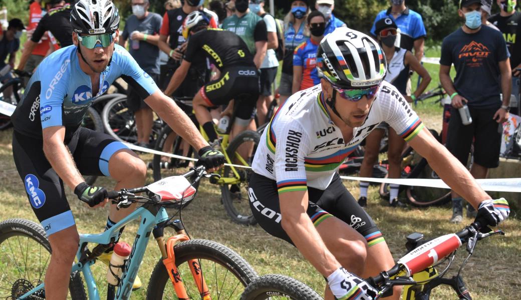 Thomas Litscher (links) war Nino Schurter auf den Fersen.