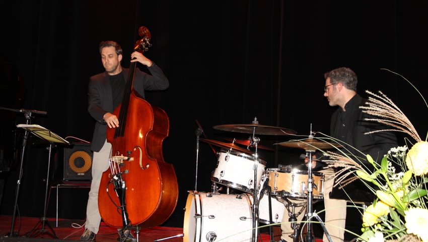 Das Dani Rieser-Trio unterhielt musikalisch.