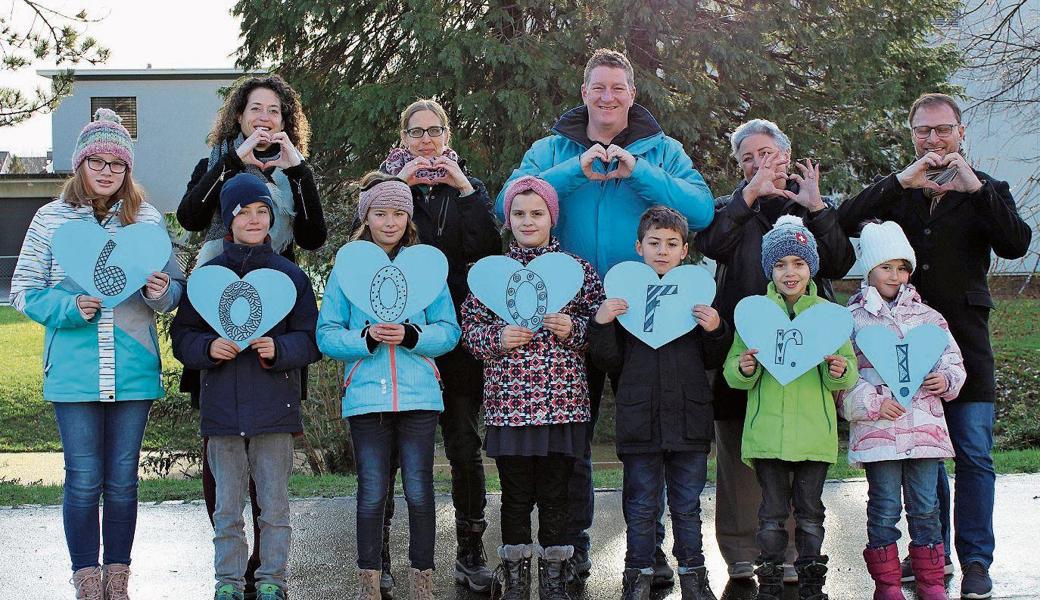 Primarschüler unterstützen Verein Herzensbilder