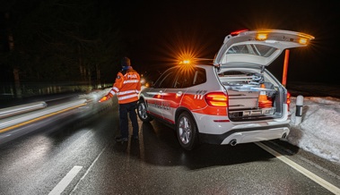 Alkofahrerin und Töfflimeitli aus dem Verkehr gezogen