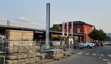 SBB erneuert Perrondächer am Bahnhof. Gearbeitet wird auch nachts