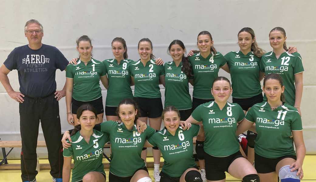 Aufstieg U19-Rheno: (hinten v.l.) Simon (C.), Scherrer, Nüesch, Fürer, Frei, Langenegger, Mannhart, van Renterghem. (vorne v. l.): Gmeiner, Custodio, Fuchs, S. Fanigliulo, S. Hasler. 