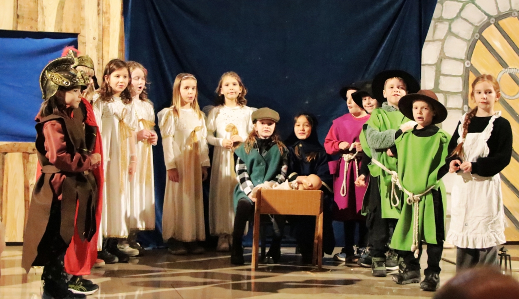 Krippenspiel als stimmungsvoller Auftakt in die Weihnachtstage