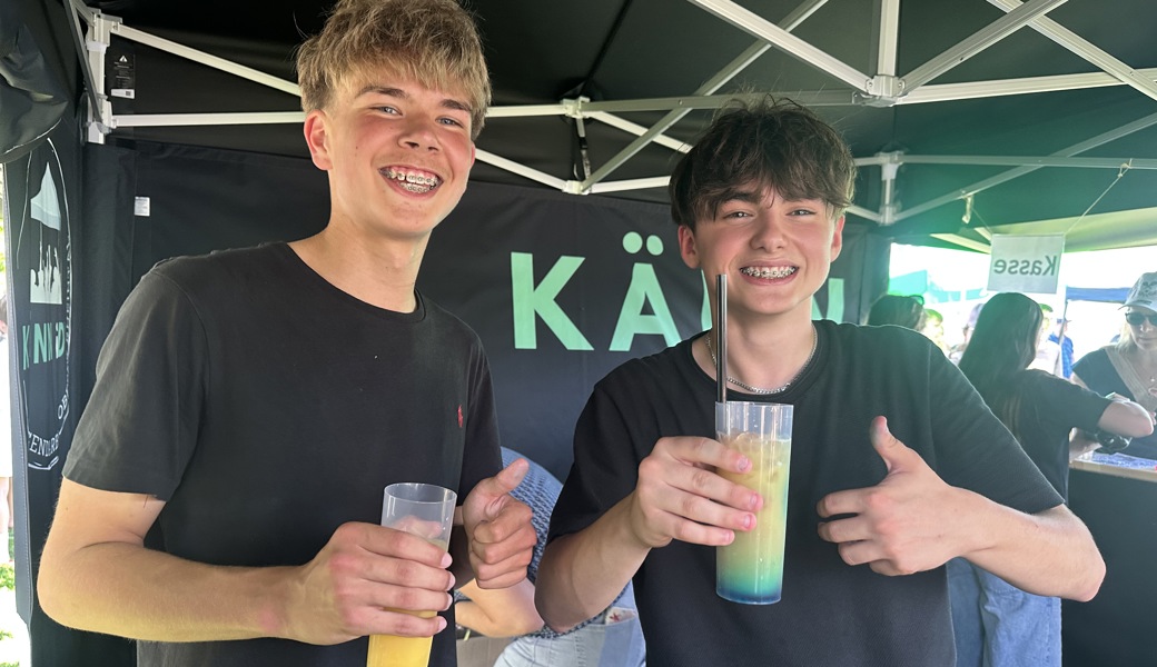Schwitzen statt pauken: Openair Wiesental lockte Hunderte an
