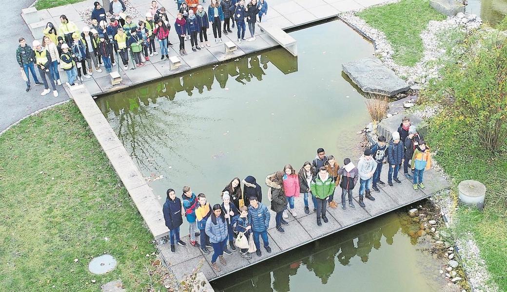 Erinnerungsfoto vom nationalen Zukunftstag, aufgenommen mit der firmeneigenen Drohne. 