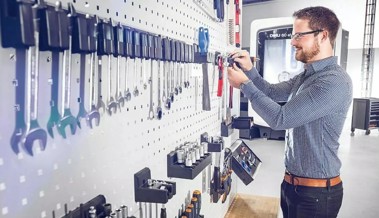 Übernahme von drei Firmen: SFS expandiert im Werkzeughandel