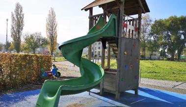 Vandalen wüten auf Spielplatz